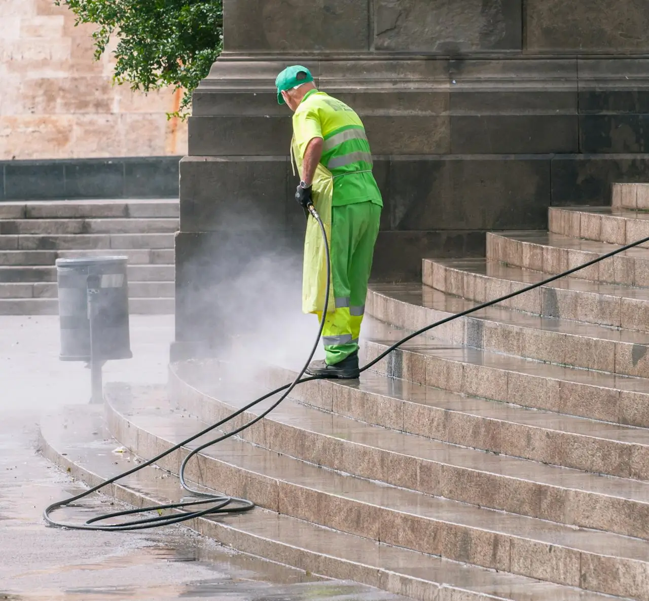 Pressure Washer service in Toronto